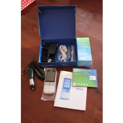Abbildung von Nokia C5 Smartphone (5.6 cm (2.2 Zoll) Display, Bluetooth, 3.2 Megapixel Kamera) weiß