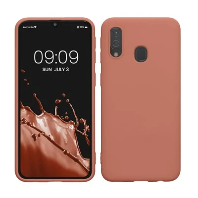 Abbildung von kwmobile Hülle kompatibel mit Samsung Galaxy A40 weiches TPU Silikon Case Cover geeignet für kabelloses Laden Winter Rose