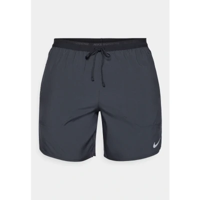 Abbildung von Nike Performance Stride kurze Sporthose, Herren, Größe: Large, Black/reflective silver