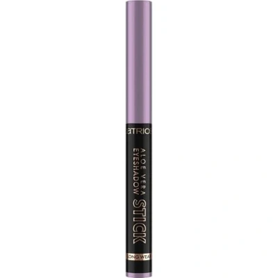 Abbildung von Catrice Aloe Vera Eyeshadow Stick, Lidschatten, Nr. 070, Violett, langanhaltend, pflegend, schimmernd, farbintensiv, vegan, ohne Mikroplastikpartikel, Nanopartikel frei, Parfüm, 1er Pack (1.5g)