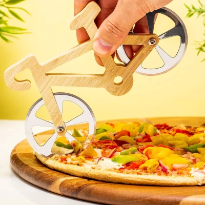 Abbildung von Fahrrad Pizzaschneider aus Holz