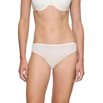 Abbildung von Triumph Signature Sheer Tai EX Ecru White