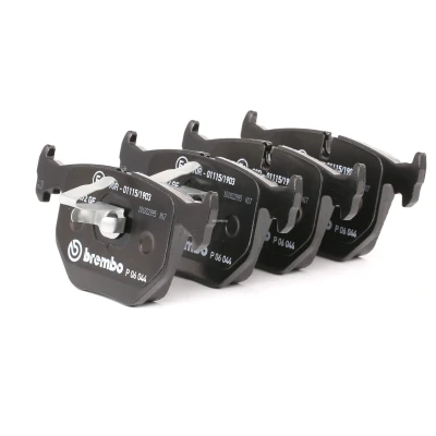 Abbildung von BREMBO P 06 044 Bremsbelagsatz für Verschleißwarnanzeiger vorbereitet mit Kolbenclip ohne Zubehör BMW: X3, 3 Touring, Coupe kfzteile, kfzteile24,