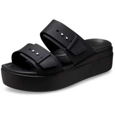 Abbildung von Crocs Damen Brooklyn Buckle Low Wedge Sandal, Schwarz, 38/39 EU