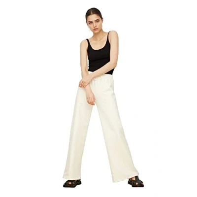 Abbildung von TRENDYOL Damen Ekru Wide Bein Sports Feiner Trainingsanzug Sweatpants, Ecru, M EU