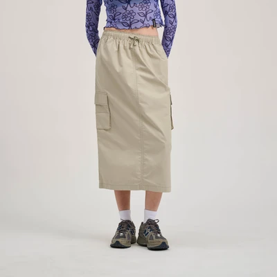 Abbildung von Santa Cruz Skirt Alinienrock silvercoloured, Damen, Größe: 40, Silver coloured