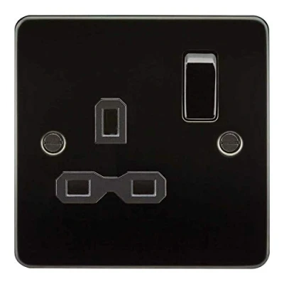 Abbildung von Knightsbridge FP7000GM Schaltersteckdose, flache Blende, 13 A, 1 G, DP, 230 V, Gunmetal