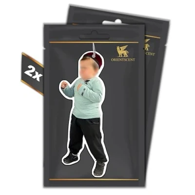Abbildung von 2er Set FIGHTING MOTIV Duftbaum Luftfrischer automatischer Duftspender fürs Auto lustig tuning Car Air freshener Duftanhänger Auto, (BURBERRY 3.0, 2 Stück)