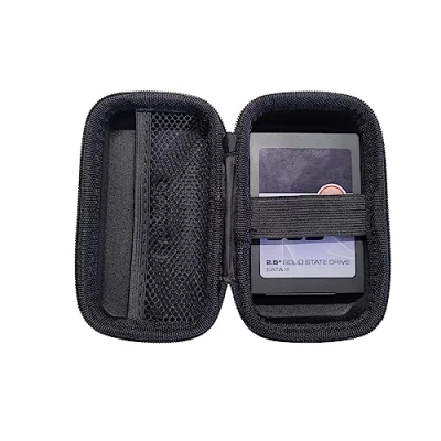 Abbildung von Schutztasche Hardcase Hartschalenetui für Festplatten SSD HDD Außenabmessungen 140 x 70 60 mm Innenabmessungen 135 65 58 Stoßschutz integriertes Netz und Gummizug Schwarz (M)