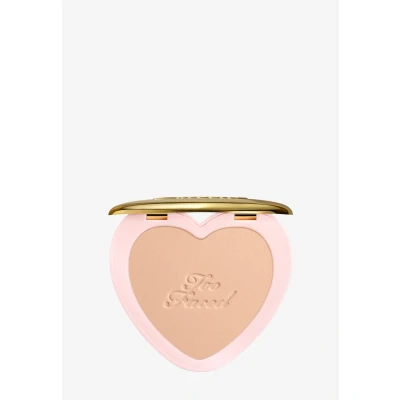 Abbildung von Too Faced Born This Way Soft Blur Rouge, Damen, Größe: 4.8 g, Medium