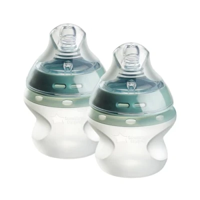 Abbildung von Tommee Tippee Closer to Nature Soft Feel Silicone Baby Bottles, Slow Flow Breast Like Teat with Anti Colic Valve, Stain and Odour Resistant, 150ml, Pack of 2