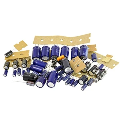 Abbildung von Kemo S005 Elektrokondensatoren Set mit ca. 50 Stück. Gemischtes Sortiment, verschiedene Größen und Typen