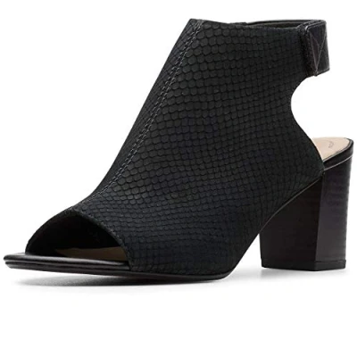 Abbildung von Clarks Damen Slingback Sandalen, Schwarz (Black Nubuck Black Nubuck), 39 EU