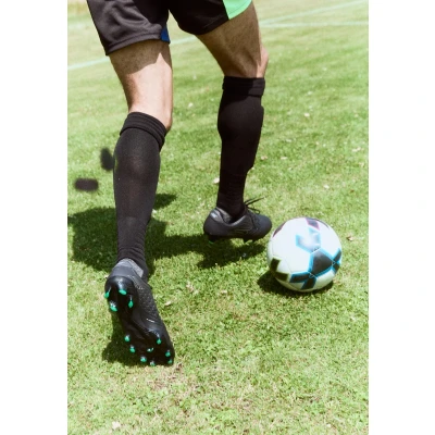 Abbildung von Skechers Performance Razor Fußballschuh Nocken, Herren, Größe: 45.5, Black/silver Schuhe