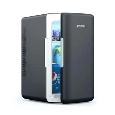 Abbildung von AstroAI 2 in 1 Mini Kühlschrank, 6 Liter Fridge / 8 Dosen mit Kühl und Heizfunktion, 12V 220V Steckdose für Autos, Büros Schlafsäle, Schwarz