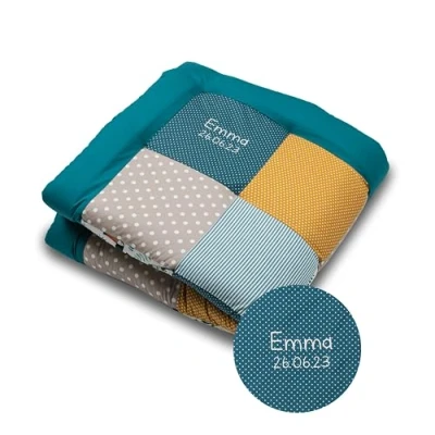 Abbildung von ULLENBOOM Krabbeldecke für Baby mit Personalisierung, 100% OEKO TEX Materialien, Dschungel 100x100 cm Babydecke Namen und Datum, ideal als Spieldecke personalisiertes Geschenk zur Geburt