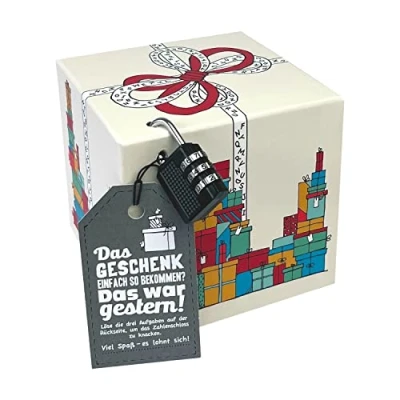 Abbildung von SURPRISA Geschenkbox Rätselbox, persönliche Geschenkverpackung + Rätselspiel für Freundin, Freund, zur Hochzeit oder zum Geburtstag farbig