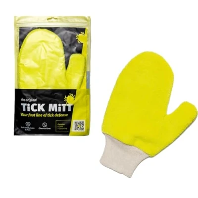 Abbildung von TiCK MiTT Zeckenschutzmittel Zeckenhandschuh Alternative zum Zeckenhalsband für Hunde / Katzen, Wiederverwendb. Zecken Handschuh Mensch &amp; Tier