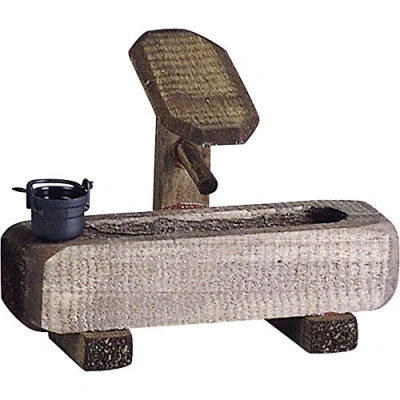 Abbildung von Brunnen f&uuml;r Puppenhaus, beleuchtet, 3,5 V Hobby und Modellbau, 80 mm