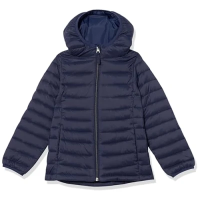 Abbildung von Amazon Essentials Mädchen Leichte, Wasserabweisende, verstaubare Kapuzenjacke, Marineblau, 8 Jahre