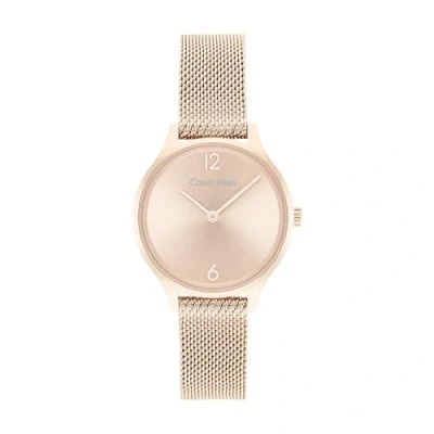 Abbildung von Calvin Klein Analog Quarzuhr für Damen mit Rotgoldfarbenes Edelstahl Mesh Gliederarmband 25200059
