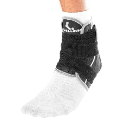 Abbildung von Mueller 4971 2 Hg80 Fussbandage mit Zügeln, M, schwarz/grau