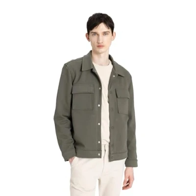 Abbildung von DeFacto Herren Hemdjacke Stilvolle Herrenjacke mit Flanellmuster Regular Fit Polo Neck