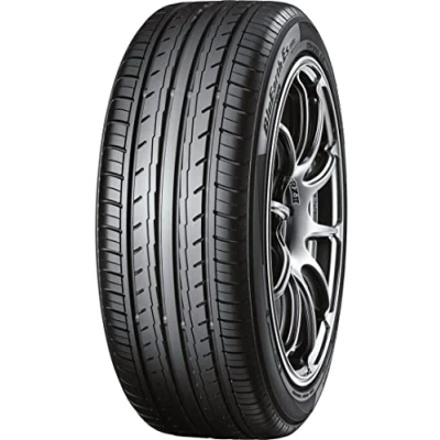 Abbildung von Yokohama BluEarth ES (ES32) 225/45 R17 94V PKW Sommerreifen Reifen VOLKSWAGEN: Sharan I, Golf 7 Schrägheck, 4 BMW: 3 Touring R2471