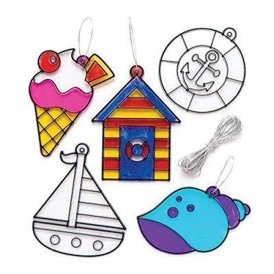 Abbildung von Baker Ross Suncatcher Anhänger mit Strandmotiven für Kinder zum Dekorieren Sommer Bastelset (8 Stück)