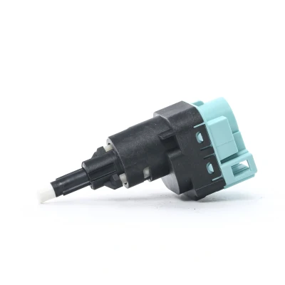 Abbildung von MEYLE 114 890 0013 Bremslichtschalter manuell (Fußbetätigung) 4 ORIGINAL Quality AUDI: A6 C5 Avant, C6 A4 B6/B7 Cabrio kfzteile, kfzteile24,
