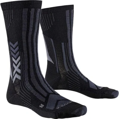 Abbildung von X Socks Trekking Perform Merino Crew Wandersocke Schwarz Mann Grösse 39 41