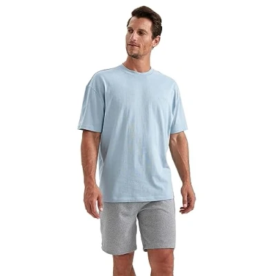 Abbildung von DeFacto Men&#039;s B0662AX T Shirt, LT.Blue, M