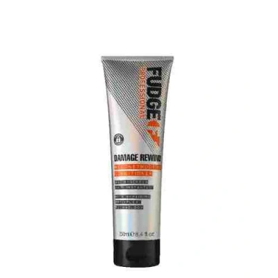 Abbildung von Fudge Damage Rewind Reconstructive Conditioner 250ml