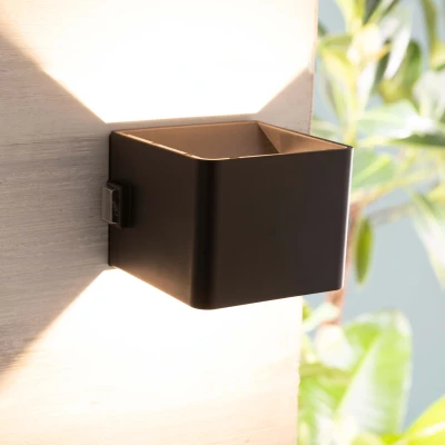 Abbildung von my home LED Außen Wandleuchte &quot;Marten&quot;, 1 flammig, portable Akku Leuchte, 4 W, 300 lm, 3000 K, USB, schwarz