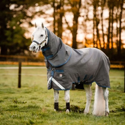 Abbildung von Rhino by Horseware HexSTOP Plus Varilayer Grau/Indigo 130/183