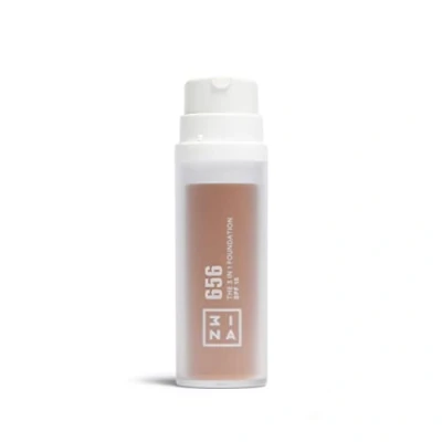 Abbildung von 3INA MAKEUP The 3 in 1 Foundation 656 dunkles Gold mit Unterton Gelb Grundierung Concealer &amp; SPF15 Vitamin C Vegan Cruelty Free