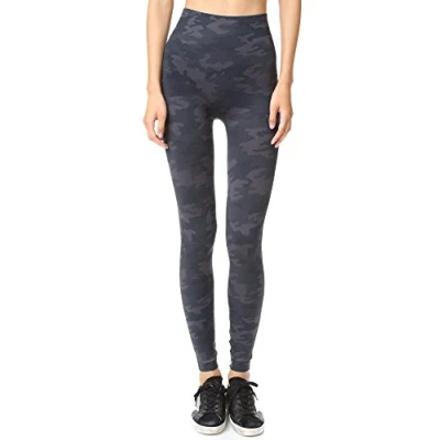 Abbildung von SPANX Leggings für Damen Look at Me Now Seamless Leggings, Black Camo, XS