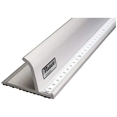 Abbildung von Victor Bar Schneidelineal 75cm aus Aluminium Profi Ausführung rutschsicher Metall Lineal mit Stahlkante Stahllineal 750mm Schneiderlineal