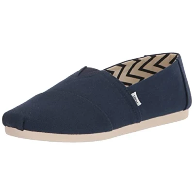 Abbildung von Toms Alpargata Espadrille Pumps aus recycelter Baumwolle für Damen in Navy