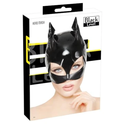 Abbildung von Kopfmaske aus Lack im Cat Look
