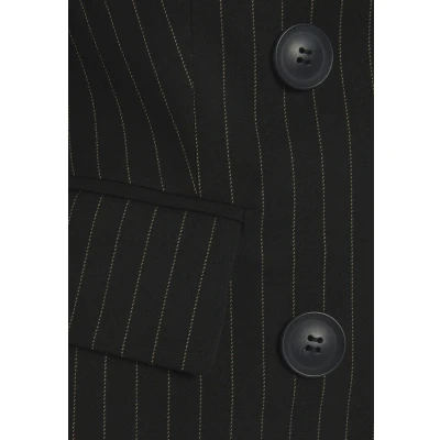 Abbildung von LASCANA Kurzblazer, mit doppelreihigem Knopfverschluss, Damenblazer, sportlich elegant