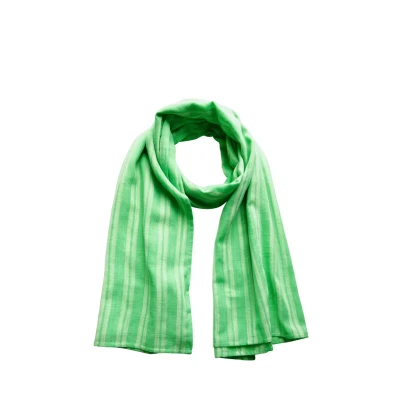 Abbildung von CECIL Damen B572761 Gestreifter Schal, iced neon Green, A