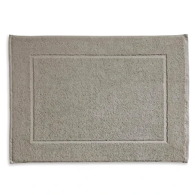 Abbildung von Kela Badvorleger Ladessa, 50 cm x 70 cm, 100% Baumwolle, Silbergrau, waschbar bei 60 C, für Fußbodenheizung geeignet, 23485