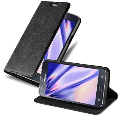 Abbildung von Cadorabo Hülle kompatibel mit Samsung Galaxy J5 2015 aus Premium Kunst Leder Flip Klappbare Stoßfeste Magnetische [Standfunktion] [Kartenfächern] Cover für Tasche in Schwarz