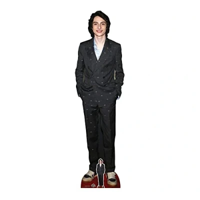 Abbildung von STAR CUTOUTS CS999 Finn Wolfhard Pappaufsteller in Lebensgröße mit Mini Ausschnitt, schwarzer Anzug