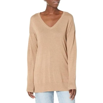 Abbildung von Amazon Essentials Damen Leichter Tunika Pullover Mit Langen Ärmeln Und V Ausschnitt (Erhältlich In Übergröße), Kamelbraun Meliert, M