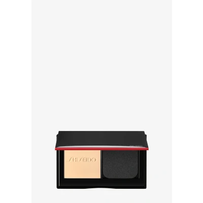 Abbildung von Shiseido Synchro Skin Custom Finish Powder Foundation 110 Alabaster 10 g