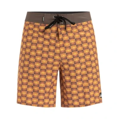 Abbildung von Quiksilver Surfsilk Straight Leg 18&quot; Boardshort Mann