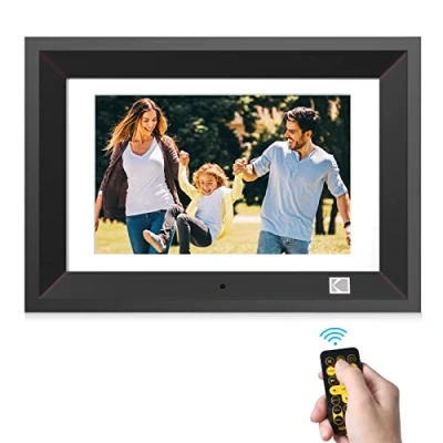 Abbildung von KODAK Digitaler Bilderrahmen 10 Zoll mit Fernbedienung, Elektronischer Fotorahmen No WiFi 8 GB Speicher, HD Bild Musik Video Player, Unterstützung USB, SD Karte, Automatisch Drehende, Auto ON/Off