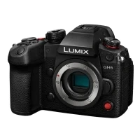 Abbildung von Panasonic LUMIX DC GH6 Hybridkamera (25 MP, Dual I.S, OLED Sucher, Kälte /Staub /Spritzwasserschutz) schwarz